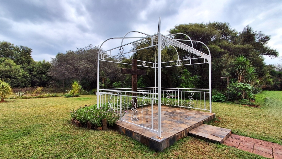 Commercial Property for Sale in Lindleyspoort North West